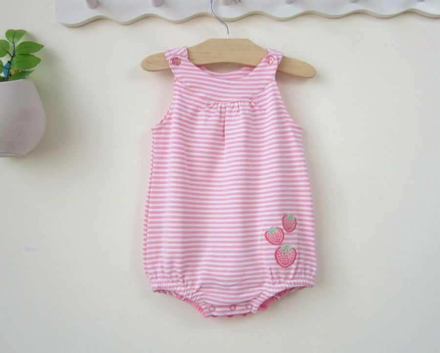 Baby bodysuit