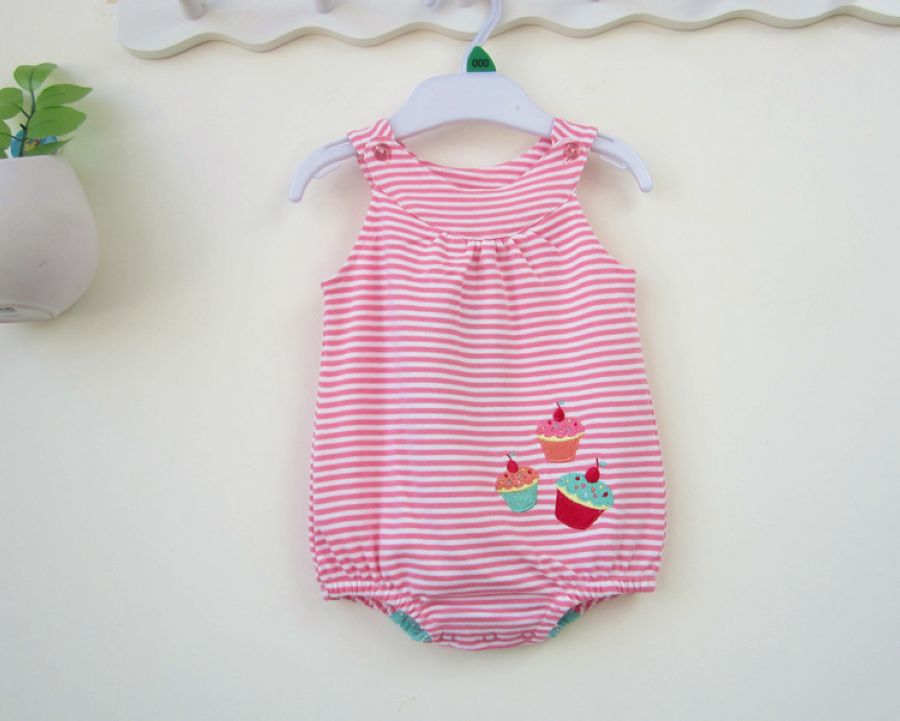 Baby bodysuit