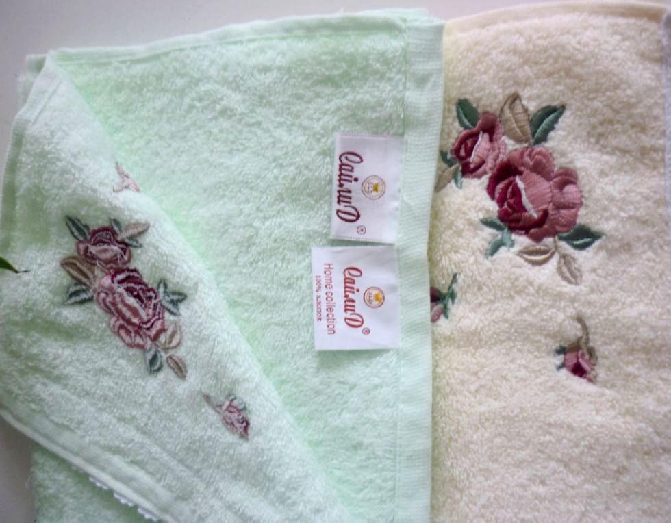 Embroidered face towels