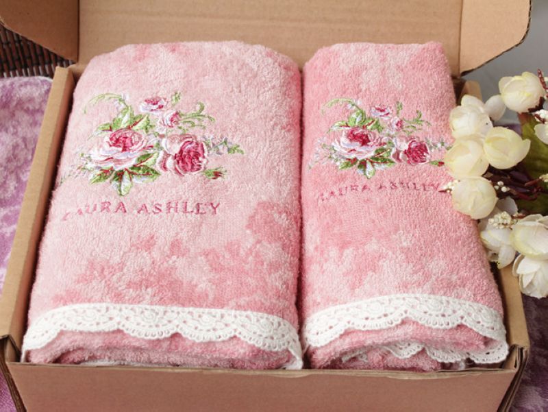 Embroidered bath towels