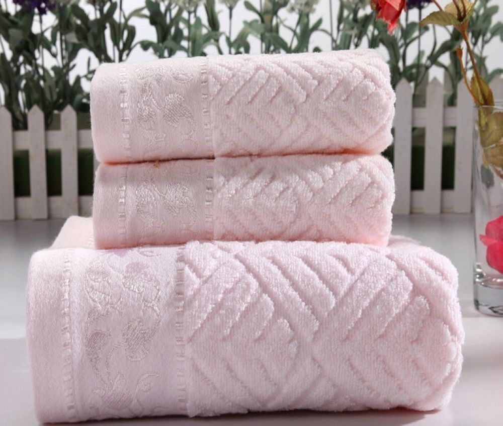 Plain colored jacquard towel set