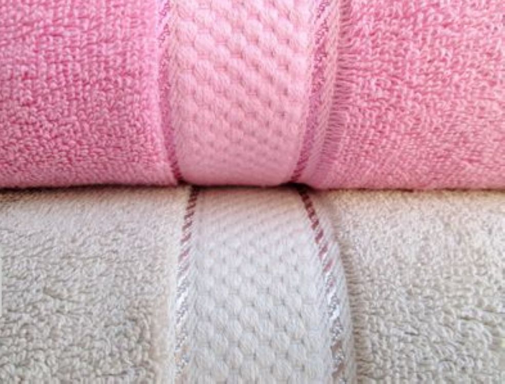 Solid color bath towel