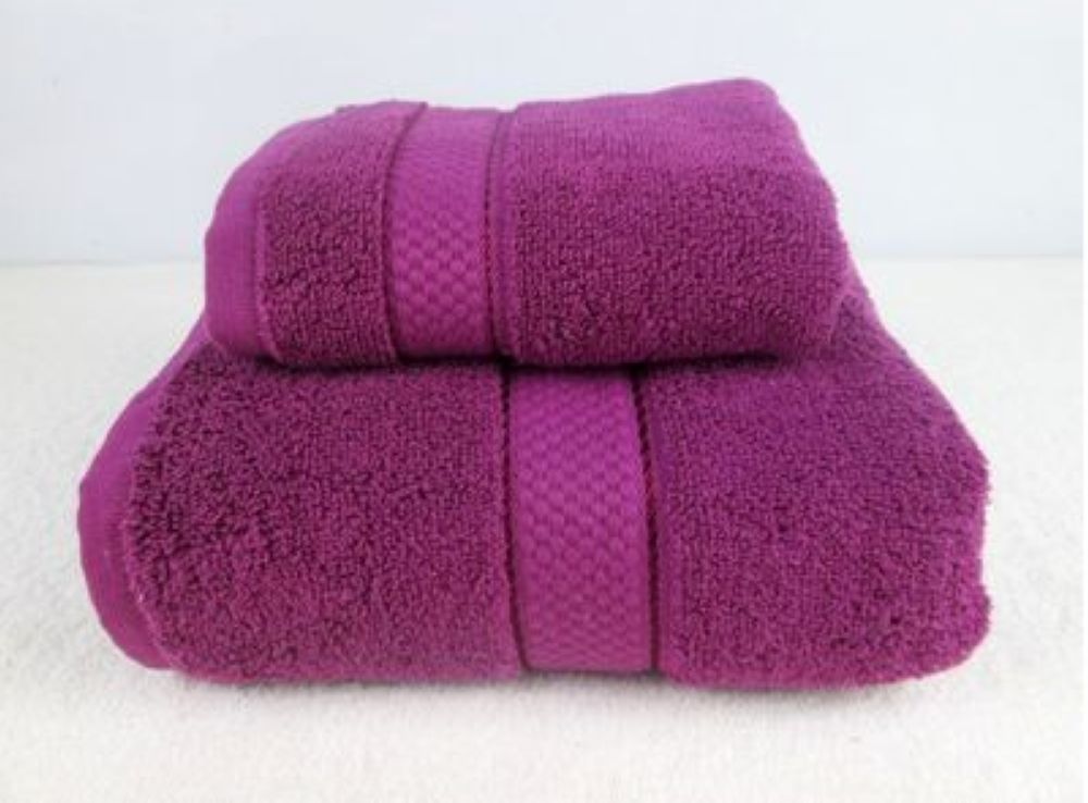 Solid color bath towel