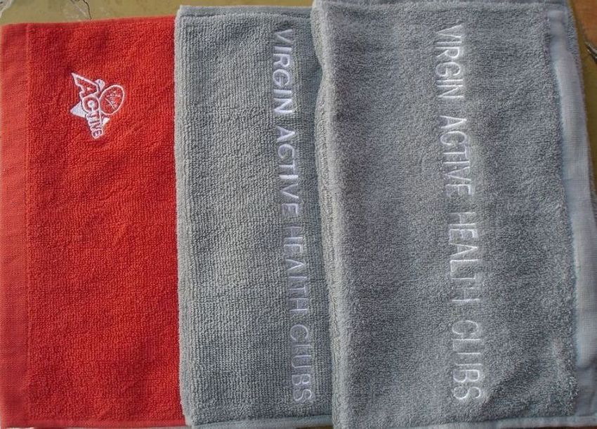 Zip sport towel